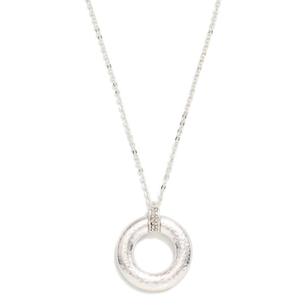 Chain Link Necklace Featuring Hammered Metal Hoop Pendant With Rhinestone Details 

- Approximately 16" L
- Extender 2" L