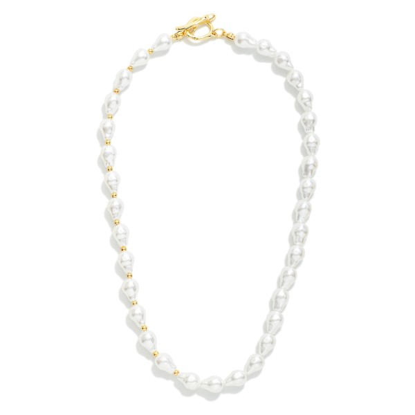 Baroque Pearl Beaded Necklace Featuring Toggle Clasp 

- Approximately 16" L