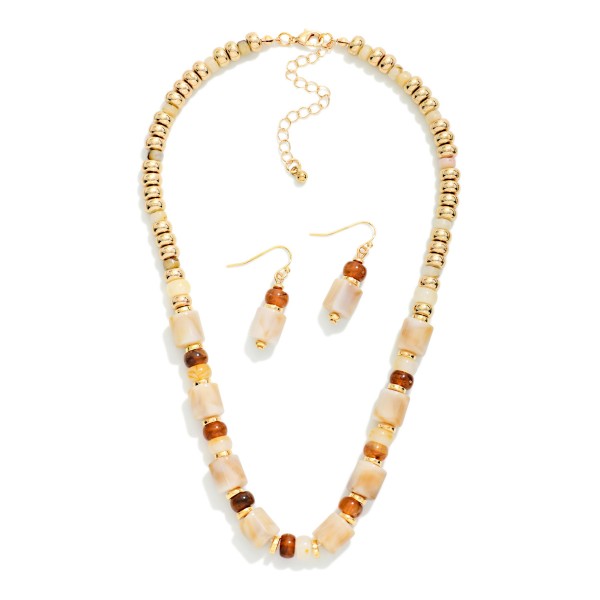 Marbled Acetate Cylinder & Metal Tone Bead Beaded Necklace & Earrings Set 

- Earrings Approximately 1.25" L
- Necklace Approximately 14" L

