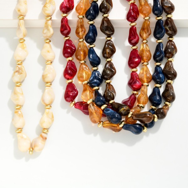 Marbled Acetate Baroque Bead Beaded Necklace 

- Approximately 16" L
- Extender 3" L