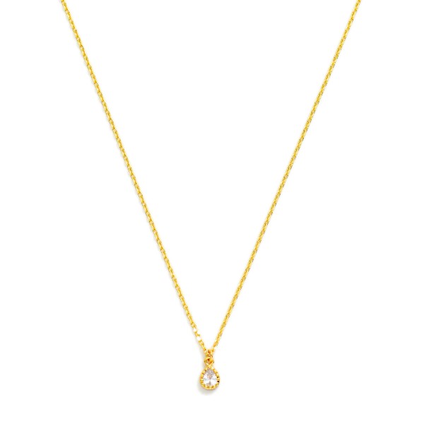 Dainty Chain Link Necklace Featuring Cubic Zirconia Teardrop Pendant 

- Gold Dipped 
- Approximately 15.5" L
- Extender 2" L