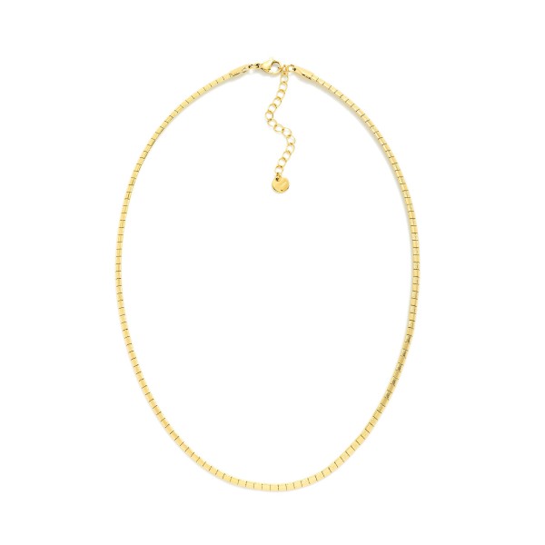 Metal Tone Square Link Chain Link Necklace 

- Stainless Steel 
- Water Resistant 
- Approximately 15.5" L
- Extender 2" L