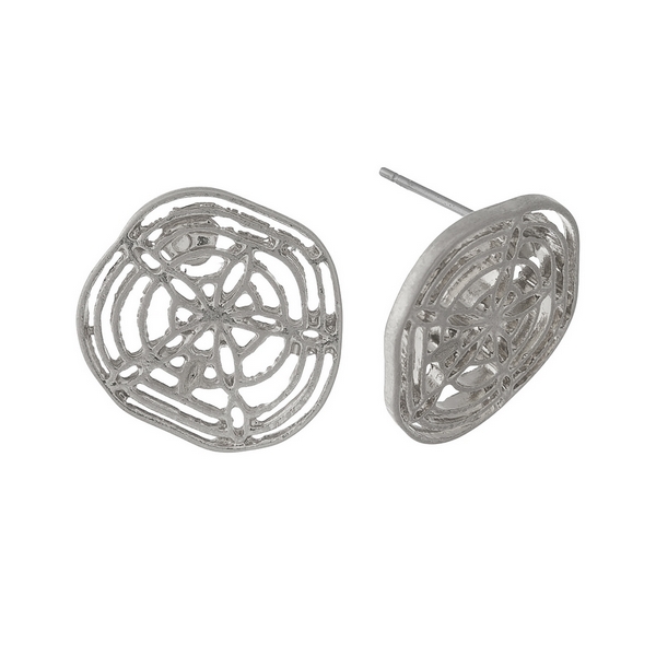 Silver tone, filigree sand dollar studs. Approximately 1" in diameter. 