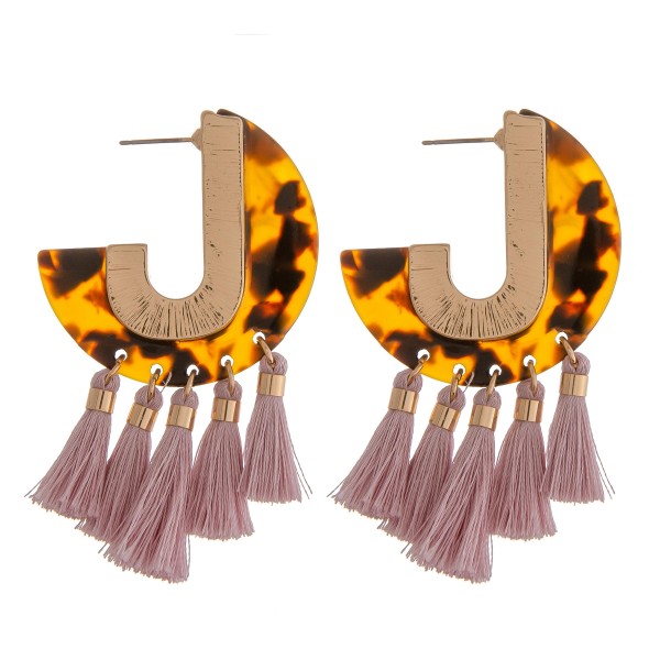 Resin tortoise shell J hoop tassel earrings.

- Approximately 2" in length