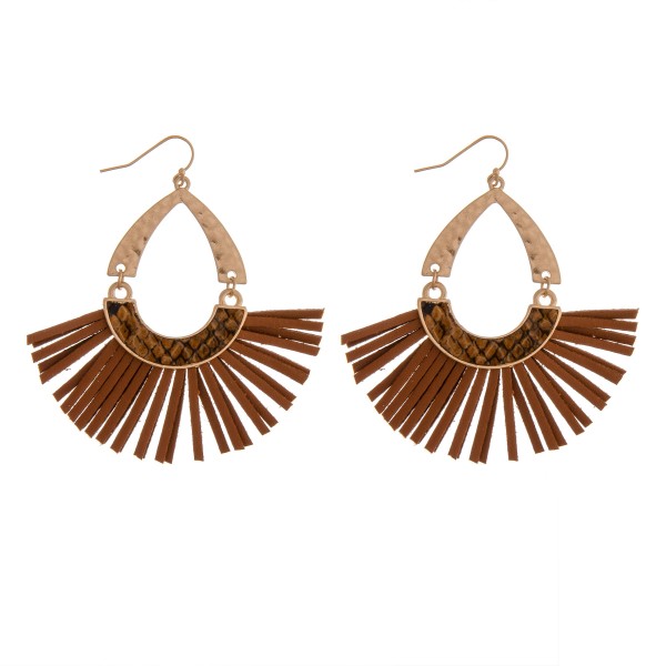 Wholesale hammered hinge teardrop faux leather tassel earrings snakeskin details