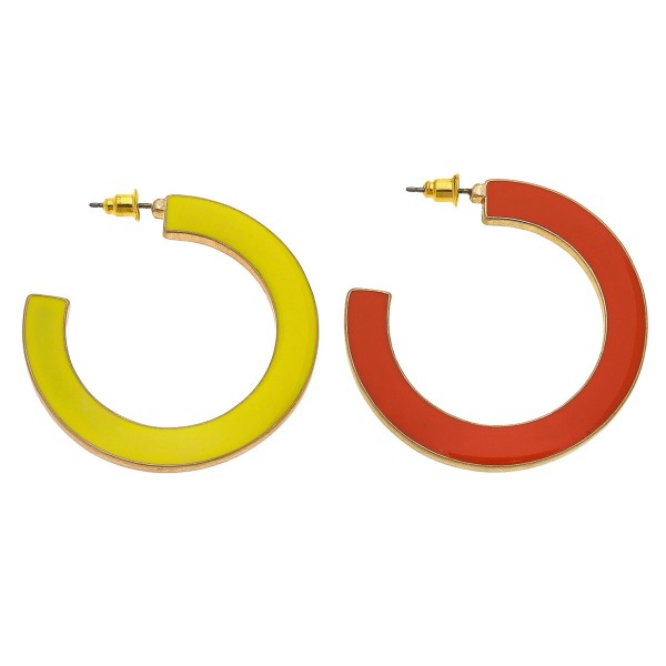 Two Tone Enamel Coated Mix Hoop Earrings.

- Approximately 1.75" in diameter