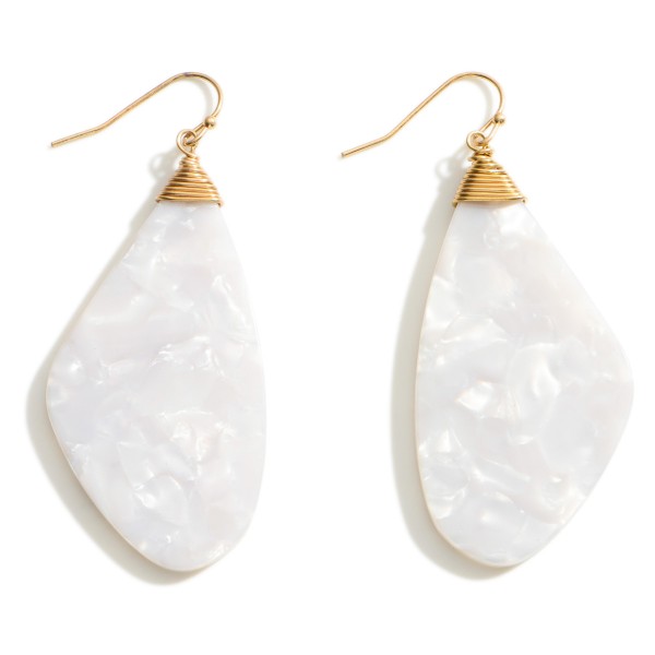 Wholesale organic Resin Drop Earrings Gold Accents Long