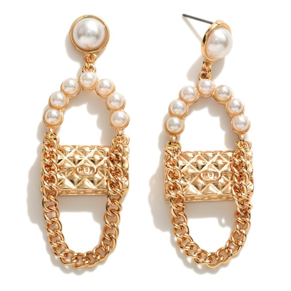 Double Circle Pearl Handbag Drop Earrings Featuring Chain Link Accent.

-Approximately 2.5" L