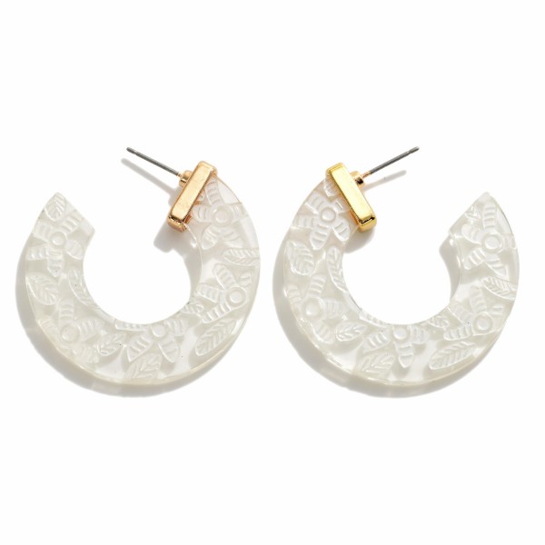 Acetate Hoop Earrings Featuring Flower Print

- Approximately 1.5" Diameter