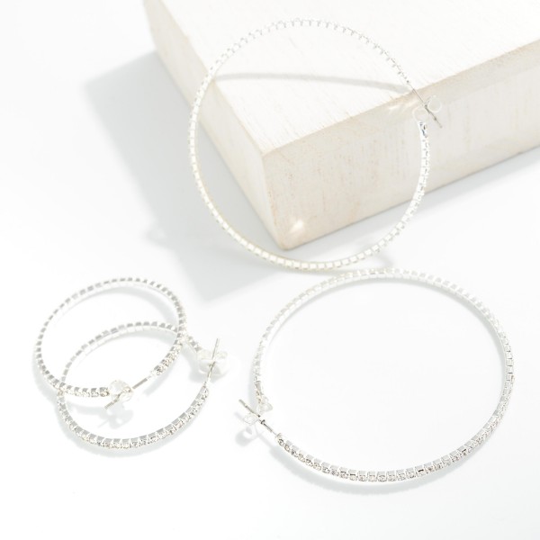 Thin Crystal Wire Hoop Earring

- Approximately 1-2in Diameter 