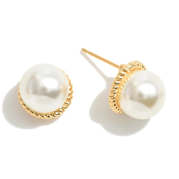 Wholesale pearl Twisted Metal Stud Earrings L Handmade Korea Gold K Gold Dipped