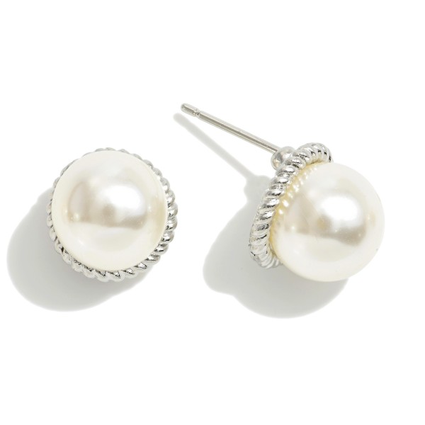 Wholesale pearl Twisted Metal Stud Earrings L Handmade Korea Gold K Gold Dipped