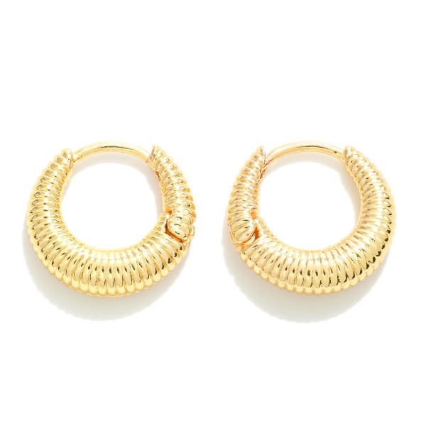 Wholesale k Gold Dipped Ribbed Tapered Hinged Huggie Hoop Earrings Brass Base H