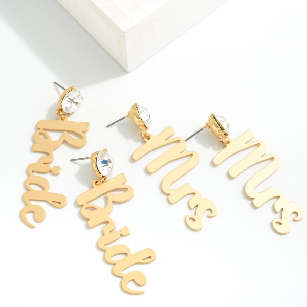 Cursive Gold Tone Mrs Drop Earring With Rhinestone Post

- Approximately 2" L
