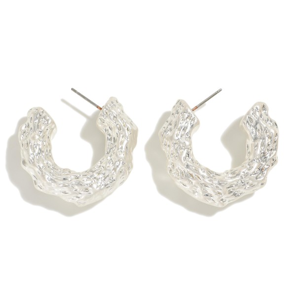 Wholesale chunky Metal Drop Hoop Wood Finish L