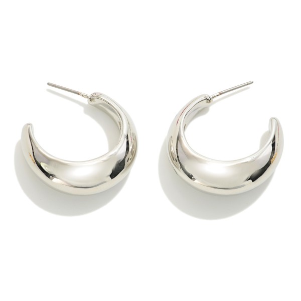 Tapered Metal Hoop Earrings

- Approximately 1" D