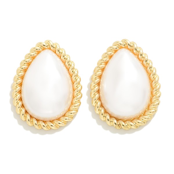 Wholesale teardrop Pearl Stud Earring Twisted Metal Detail L