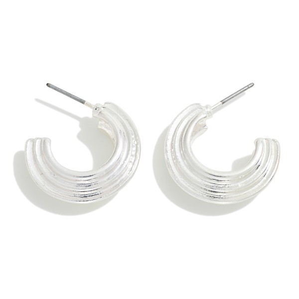 Wholesale tapered Metal Huggie Hoop Drop Earring L