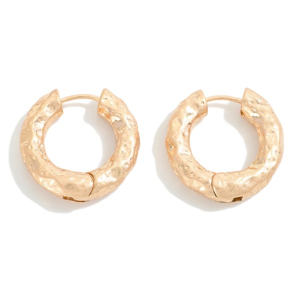 Dimpled Metal Hinged Huggie Hoop Earring 

- Approximately 0.75" L