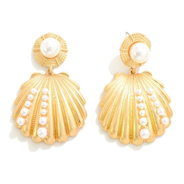 Wholesale gold Metal Shell Drop Earrings Pearl Details L Hypoallergenic Titanium