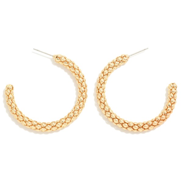 Metal Tone Popcorn Chain Hoop Earrings

- Approximately 1.75" D