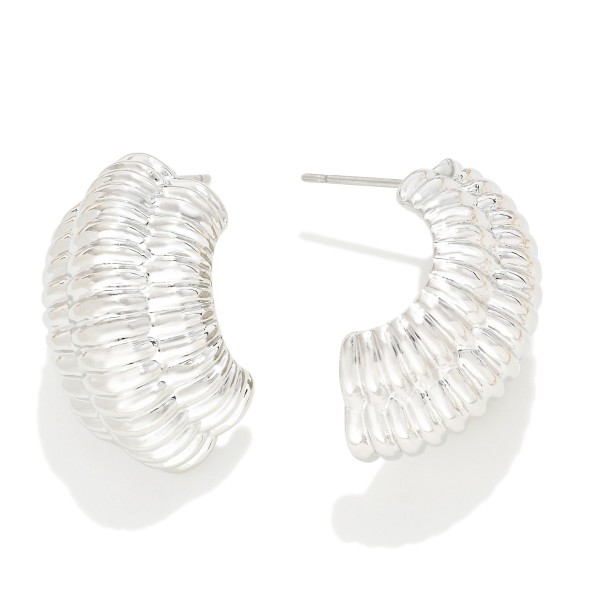 Wholesale metal Ribbed Half Hoop Earrings L