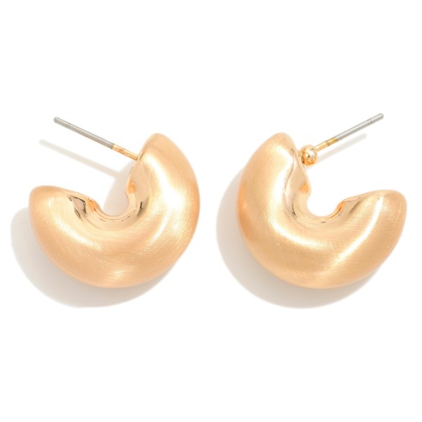Wholesale chunky Brushed Metal Huggie Hoop Earrings Hypoallergenic Titanium Post