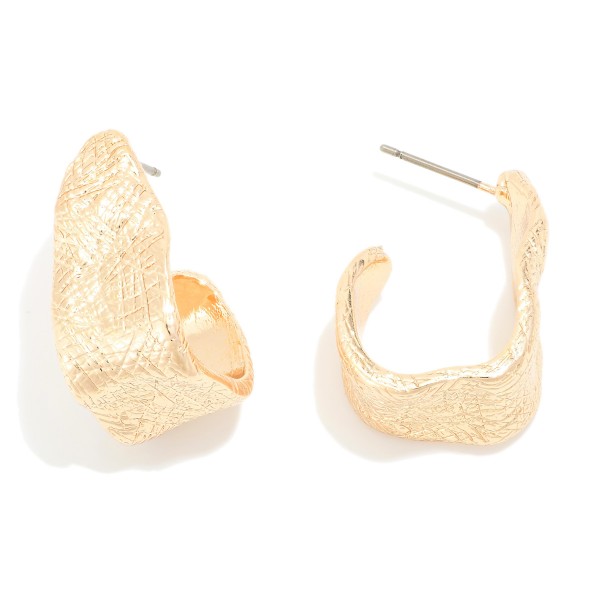 Wholesale textured Metal Squared Drop Hoop Earrings D Hypoallergenic Brass Base