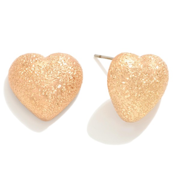 Wholesale textured Metal Heart Stud Earrings W