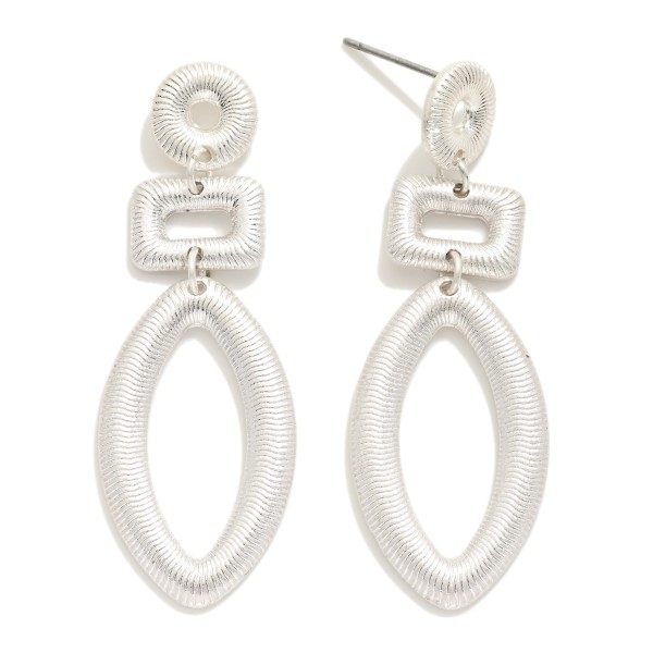 Wholesale linked Ribbed Metal Geometric Shapes Drop Earrings L