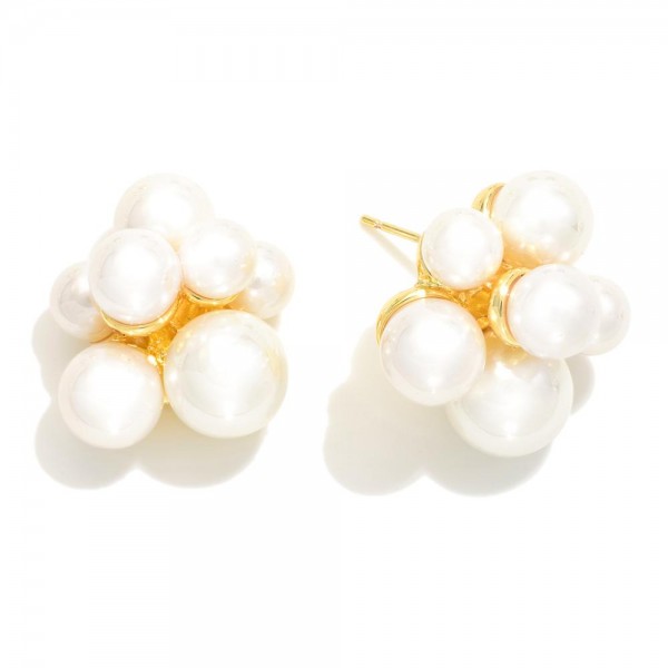 Wholesale do Everything Love Pearl Cluster Stud Earrings Brass Base Hypoallergen