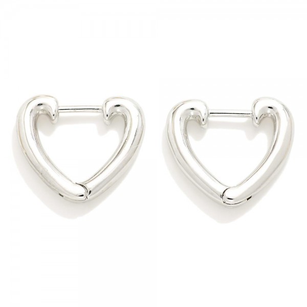 Wholesale do Everything Love Heart Huggie Hoop Earrings Brass Base Hypoallergeni