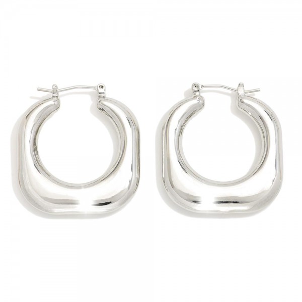 Wholesale do Everything Love Rounded Square Metal Hoop Earrings Brass Base Hypoa