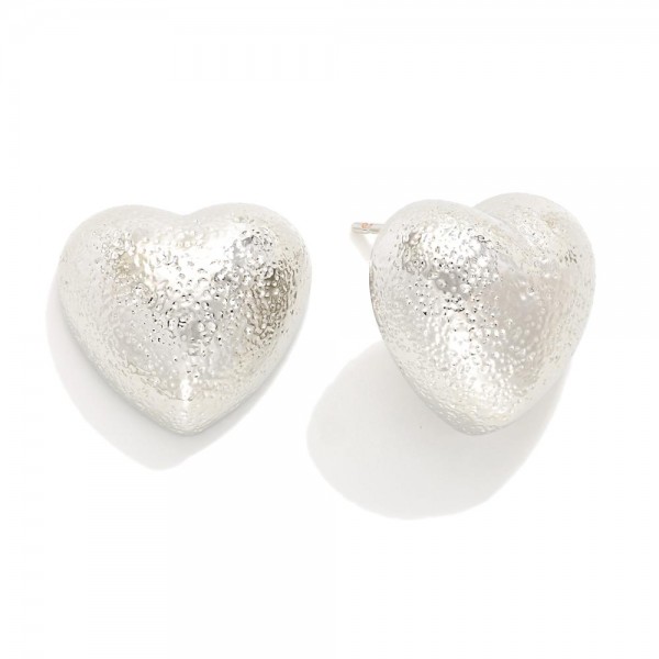 Wholesale do Everything Love Dimpled Heart Stud Earrings Brass Base Hypoallergen