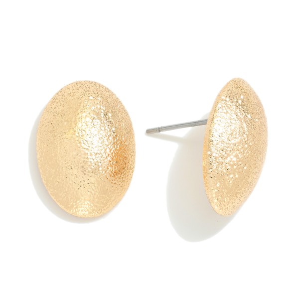 Wholesale textured Metal Oval Stud Earrings L