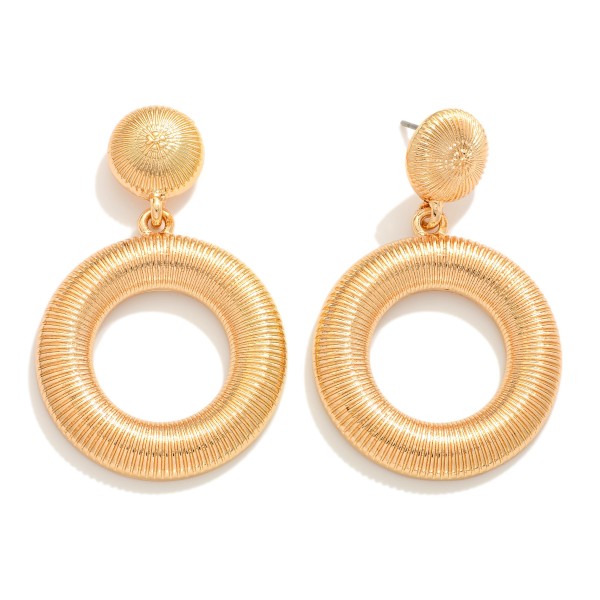 Wholesale ribbed Metal Hoop Drop Earrings L
