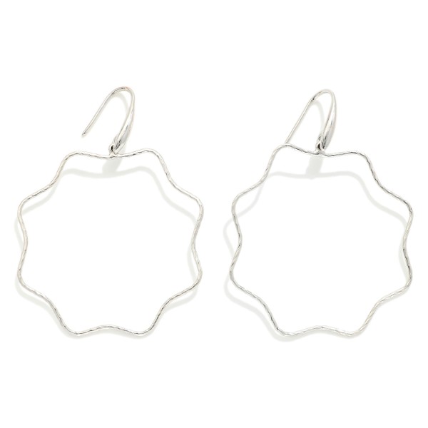 Wholesale metal Wire Wavy Hoop Drop Earrings L