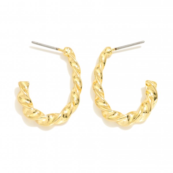 Wholesale twisted Metal Oval Hoop Earrings D
