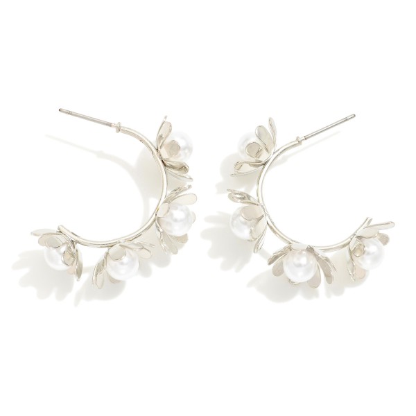 Wholesale metal Flower Hoop Earrings Pearl Details D