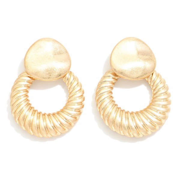 Wholesale metal Spiral Ribbed Door Knocker Drop Earrings L