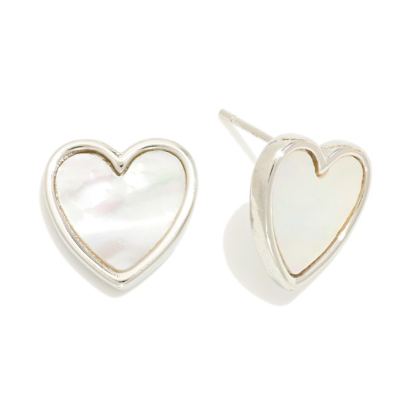 Pearlescent Gold Dipped Heart Stud Earrings

- Gold/White Gold Dipped
- Hypoallergenic Sterling Silver Post
- Made in Korea
- Approximately .5" L