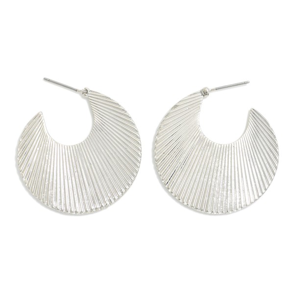 Wholesale ribbed Sun Rays Metal Hoop Earrings D