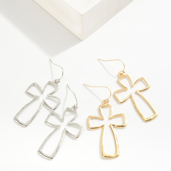 Rounded Metal Cross Drop Earrings
- Approximately 2" L