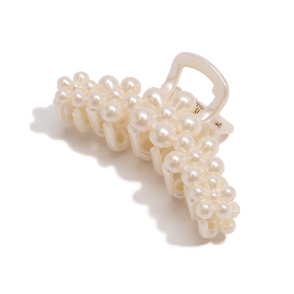 Wholesale pearlescent Flowers Acetate Hair Clip W