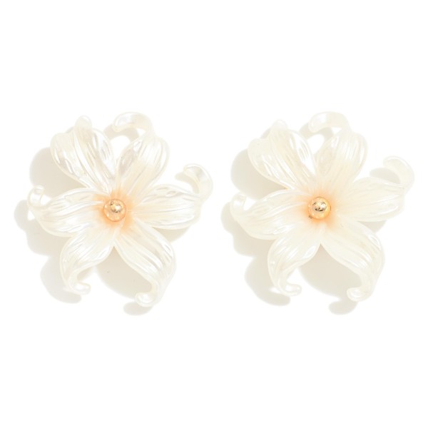 Wholesale oversized Pearl Flower Drop Earrings L