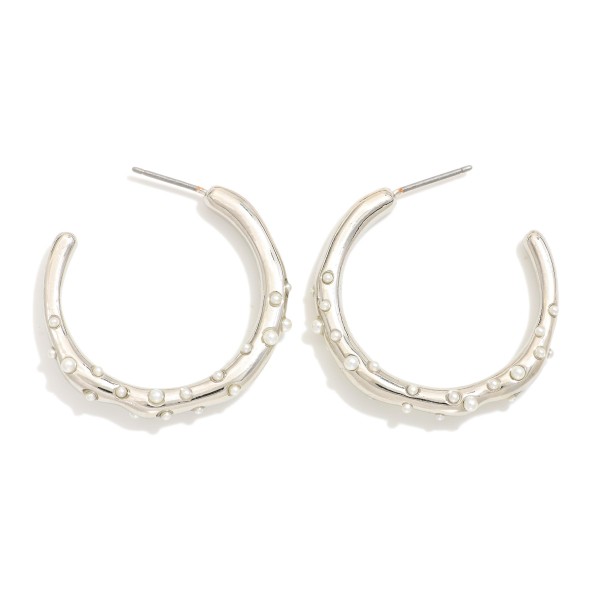 Wholesale wavy Metal Hoop Earrings Pearl Details D
