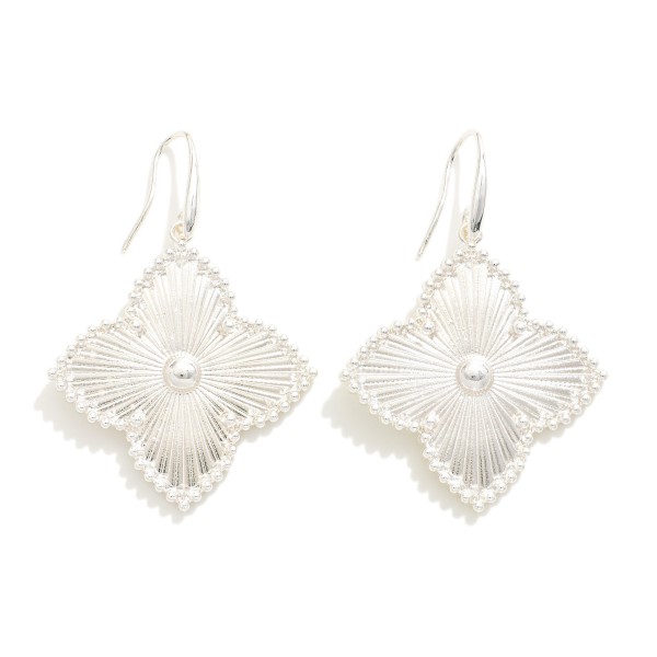 Wholesale textured Metal Clover Drop Earrings L
