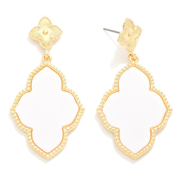 Wholesale elongated Clover Post Drop Earrings Textured Metal Clover Post L
