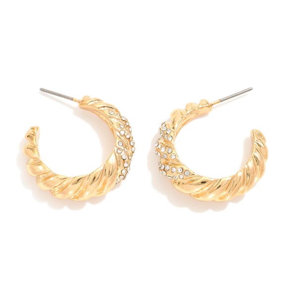 Wholesale ridged Hoop Earrings Rhinestone Details D