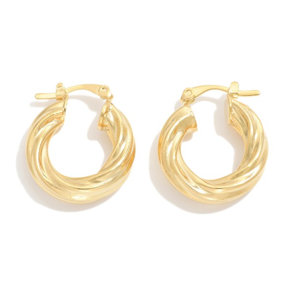 Wholesale twisted Metal Hoop Earrings L k Gold Hypoallergenic Made Brazil